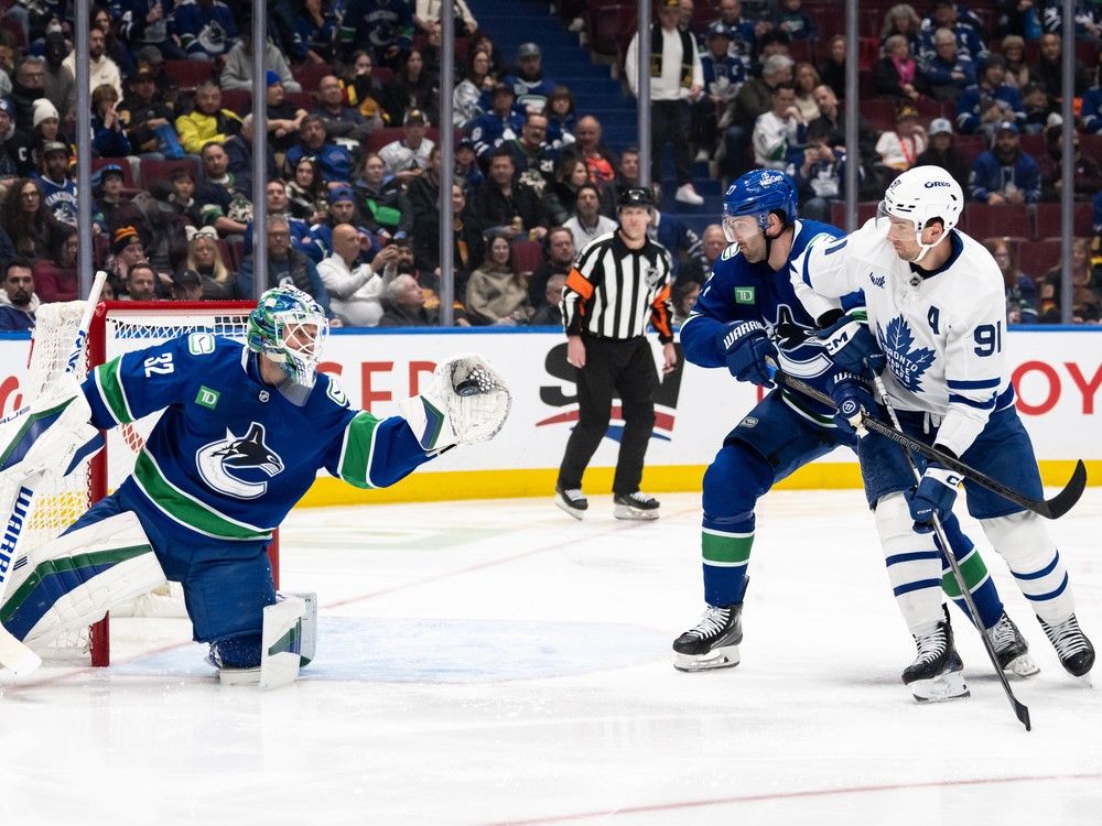 Canucks Triumph Over Maple Leafs with Strong Goaltending