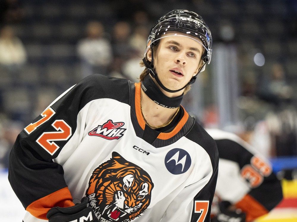 How does the WHL respond to Gavin McKenna jumping to the NCAA?
