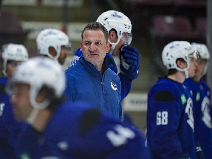 Dean Evason Columbus Blue Jackets President Canucks: New Head