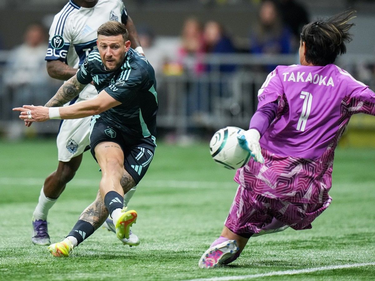 Sounders down Whitecaps 3-0 in CONCACAF Champions Cup play