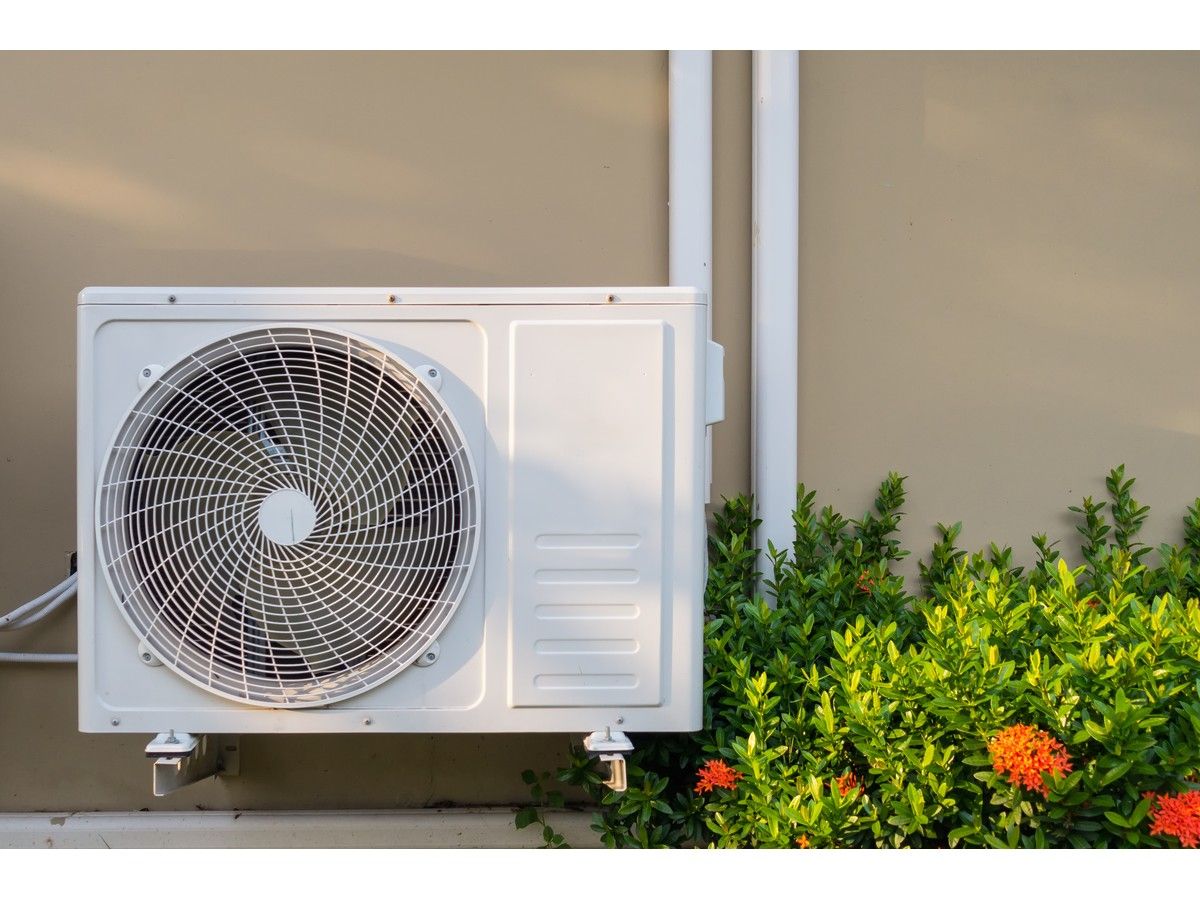 Condo Smarts: Who's on the hook for faulty heat pump installation?