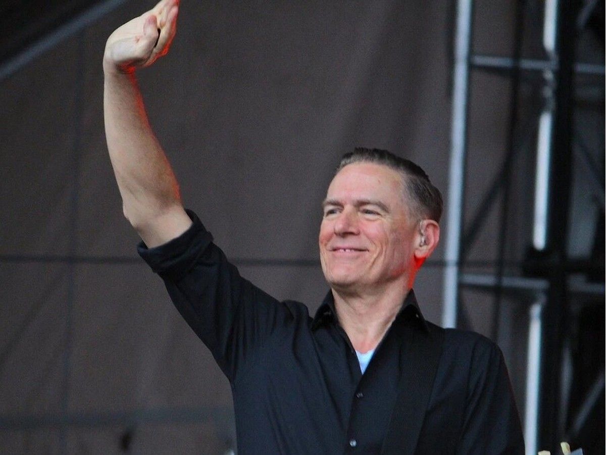 Bryan Adams performs at the final Summer Sounds FM concert series at Shell Place in Fort McMurray, Alta., in 2019.