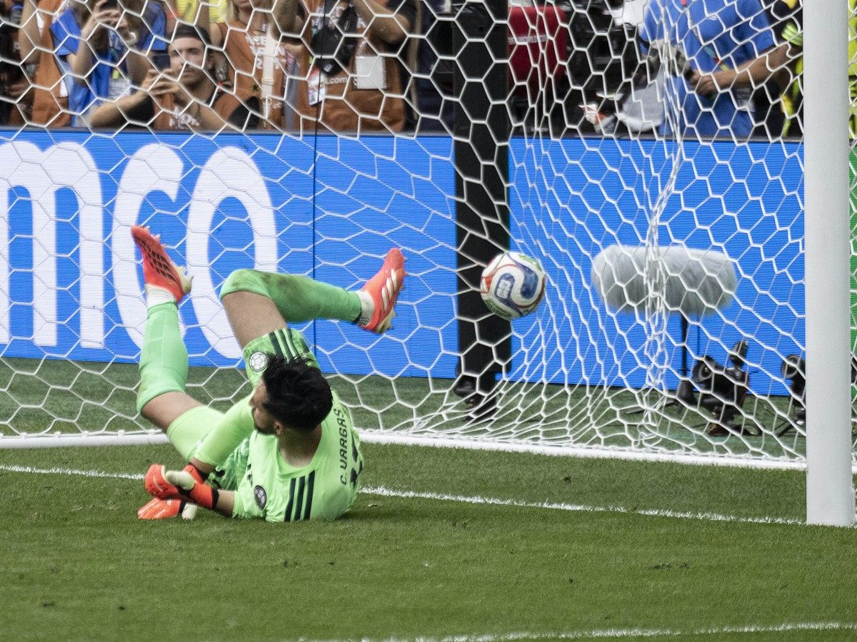 The World Cup opened with a bang in Vancouver, and closed with a thud, as Switzerland outlasts Colombia in a penalty-kicks snoozer. Read on.