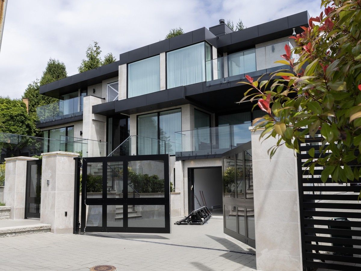 The B.C. government wants to keep three properties owned by an accused drug smuggler who allegedly aided an Indian-based gang involved in extortions