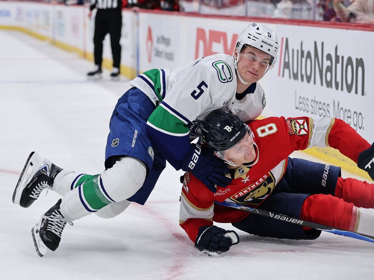 Faceoff smarts for foot speed: Canucks trade Aatu Raty to Maple Leafs - The Province