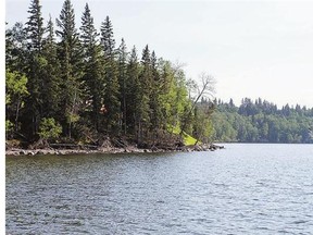 Lake Waskesiu in Waskesiu is among the northern areas Tourism Saskatchewan is monitoring for travellers.