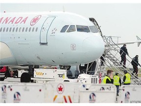 An unclaimed cellphone forced the grounding of an Air Canada flight from Edmonton to Toronto at Regina International Airport in Regina on Wednesday.