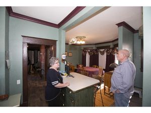 99999-SASKATOON,SK--OCTOBER 26/2015--Les and Marilyn Erman bought their home on Avenue H South nearly 30 years ago and have restored the near century old home to its' former glory as seen, Tuesday, October 26, 2015. (GREG PENDER/ STARPHOENIX)