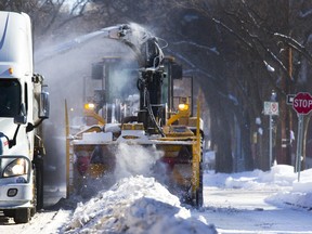 City of Saskatoon snow removal crews will be out clearing the 15-20 centimetres of snow expected to fall this weekend.