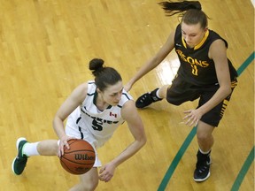 University of Saskatchewan Huskies play the Manitoba Bisons on November 6, 2015 in Saskatoon.