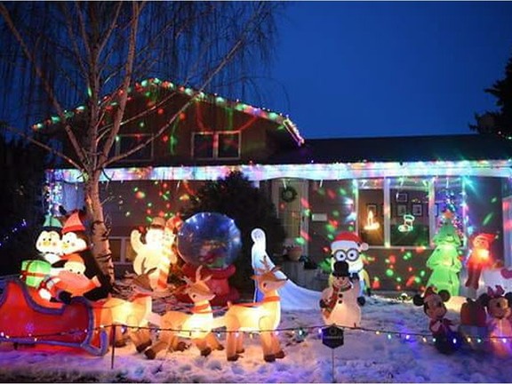 Take a self-guided twinkle tour of Saskatoon's best Christmas lights ...