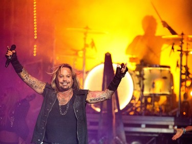 Vince Neil and Mötley Crüe's final tour concert at SaskTel Centre, December 10, 2015.