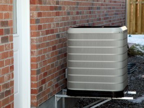 Saskatoon city administration says there aren't enough complaints to warrant bylaws governing air conditioner noise.