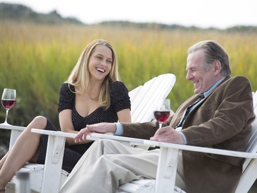 Teresa Palmer as Gabby Holland and Tom Wilkinson as Shep Shaw in "The Choice," an Entertainment One release.