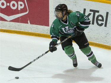 University of Saskatchewan Huskies defence Hanna McGillivray moves the puck against the University of Manitoba Bisons in CIS Women's Hockey action on Saturday, February 20th, 2016.