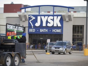 Photo of the mall with construction at 3311 8th St. E., February 12, 2016/