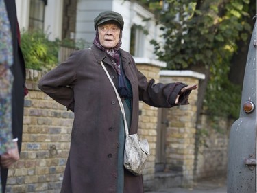 Maggie Smith stars in "The Lady in the Van."