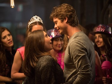 Alison Brie and Anders Holm in "How to Be Single."