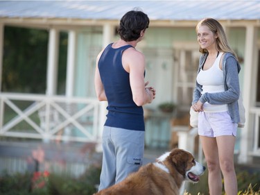 Ben Walker as Travis Shaw and Teresa Palmer as Gabby Holland in "The Choice," an Entertainment One release.