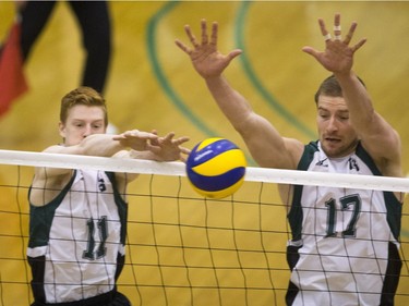 The University of Saskatchewan Huskies men's volleyball team will be playing for bronze at the CIS championships.