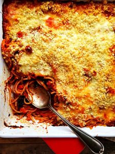 032216-baked_spaghetti_bolognese_2.jpg-0401_bqc_food1-S.jpg