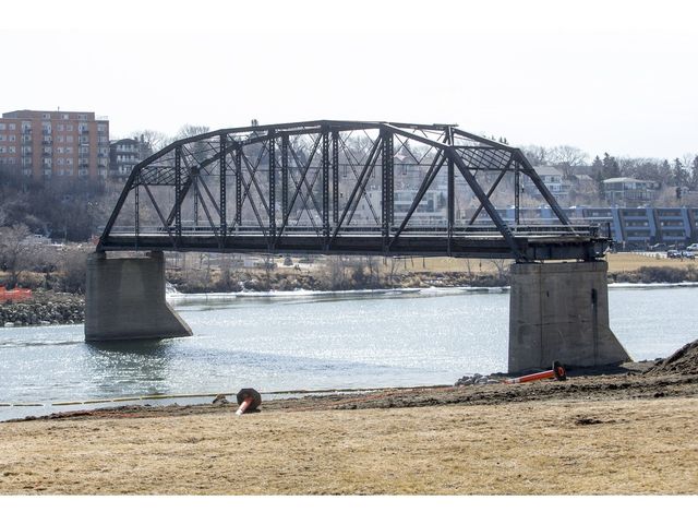 SASKATOON, SASK--MARCH 28 2016 0329 News Traffic Bridge- The last standing section of the Traffic bridge on Monday, March 28th, 2016. (Liam Richards/Saskatoon StarPhoenix)