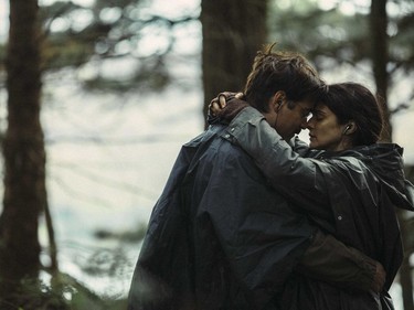 Colin Farrell as David and Rachel Weisz as Short Sighted Women in "The Lobster."