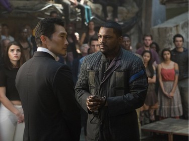 Daniel Dae Kim (L) and Mekhi Phifer star in "The Divergent Series: Allegiant."