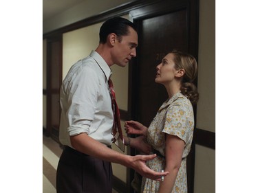 Elizabeth Olsen as Audrey Williams and Tom Hiddleston as Hank Williams in "I Saw The Light."