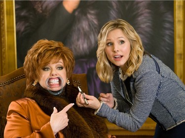Melissa McCarthy (L) and Kristen Bell star in "The Boss."
