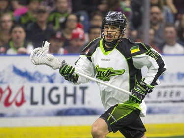 Jeremy Thompson of Saskatchewan Rush moves the ball against the Colorado Mammoth in NLL action on Saturday, April 16th, 2016.