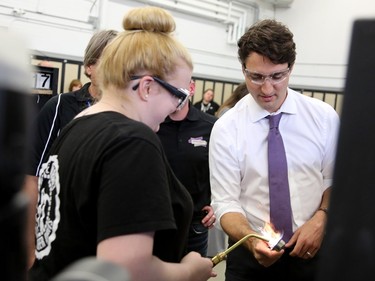 Prime Minister Justin Trudeau visits the YWCA Trade Journey Program at Saskatchewan Polytechnic in Saskatoon, April 27, 2016.