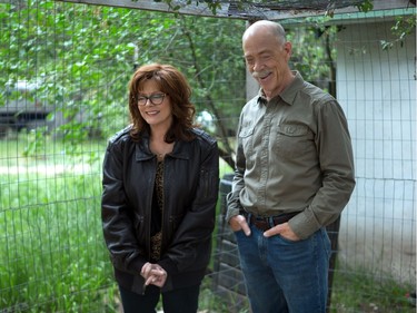 Susan Sarandon as Marnie Minervini and J.K. Simmons as Zipper in "The Meddler."