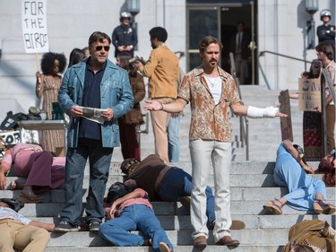 Russell Crowe (L) and Ryan Gosling star in "The Nice Guys."