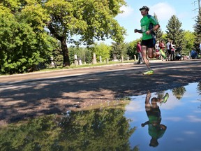 Jeff Hehn runs the half marathon at the Saskatchewan Marathon at Diefenbaker Park in Saskatoon on May 29, 2016.