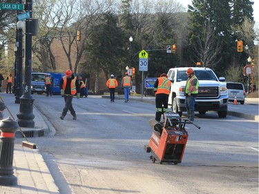 Work began on Broadway Avenue reconstruction on May 2, 2016, with the avenue being closed to traffic in the 600 block. Twelfth Street was also closed at the intersection with Broadway.