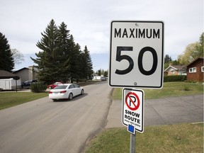 SASKATOON,SK-- May 05/2016  0506 news ontgomery speed limit --- With narrow roads and no sidewalks, like her eon Mountbatten Street, a proposal is being considered for reducing the speed limit in Montgomery to 40kmh , Thursday, May 05, 2016. (GREG PENDER/STAR PHOENIX)