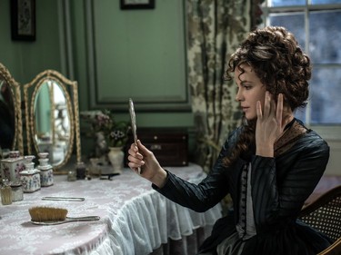 Kate Beckinsale stars in "Love & Friendship."