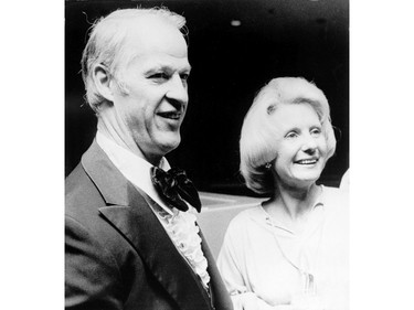 Gordie Howe and his wife Colleen greet their guests at a roast held to celebrate Howe's 50th birthday in Bloomfield, Connecticut, March 30, 1978.