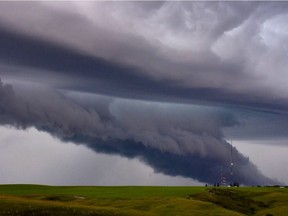 A funnel cloud near Swift Current which passed through Saturday evening. Facebook/Marilyn Anne Nimegeers Photography