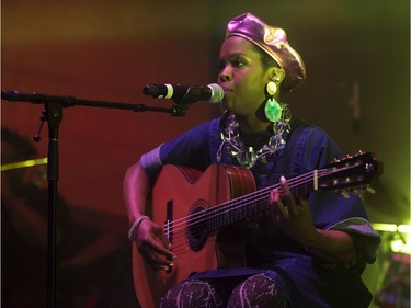 Ms. Lauryn Hill plays at the Bessborough Gardens main stage in the SaskTel Saskatchewan Jazz Festival, June 24, 2016.