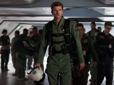 Liam Hemsworth stars as Jake Morrison in "Independence Day: Resurgence."