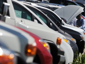 An unlicensed vehicle dealership is currently being operated in Humboldt by a man previously told to stop, according to the province's watchdog.