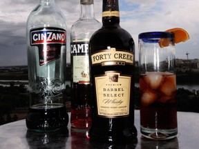 A boulevardier consists of two parts sweet vermouth, two parts Campari and three parts Canadian whisky.