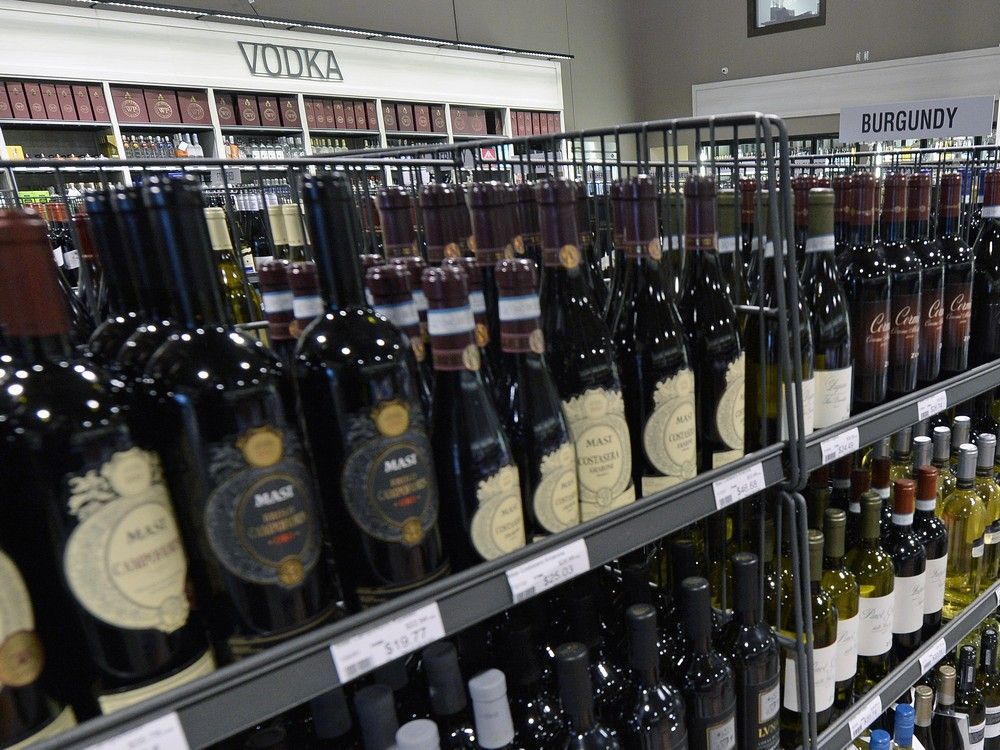 Liquor privatization 3 stores coming to Saskatoon in next 18 months