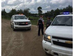 Members of the RCMP can be seen in the R.M. of Glenside following a shooting in the area on Tuesday evening at roughly 5:30 p.m that left one man dead. Several RCMP members and vehicles could be seen surrounding a property, located roughly 16 kilometres west of Sonningdale, Sask. as the Major Crimes Unit North investigates the incident.