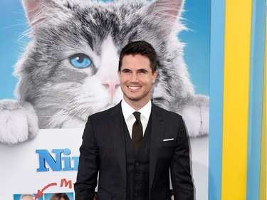 Actor Robbie Amell attends the EuropaCorp's "Nine Lives" premiere at TCL Chinese Theatre on August 1, 2016 in Hollywood, California.