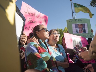 Christine Deene (R) the aunt of Colten Boushie, and his mother Debbie speak with media during a rally outside of the Saskatchewan Provincial Court in North Battleford, August 18, 2016. People held a rally outside a Saskatchewan courthouse Thursday where a farmer accused of fatally shooting a First Nations man is to make an appearance.