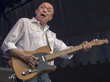 David Wilcox performs during Rock the River at the Bessborough Gardens in Saskatoon, August 19, 2016.