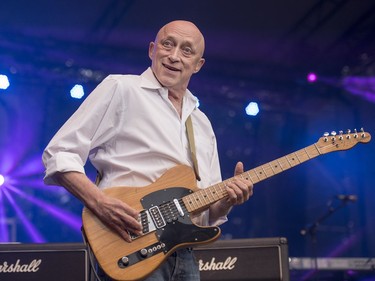 David Wilcox performs during Rock the River at the Bessborough Gardens in Saskatoon, August 19, 2016.